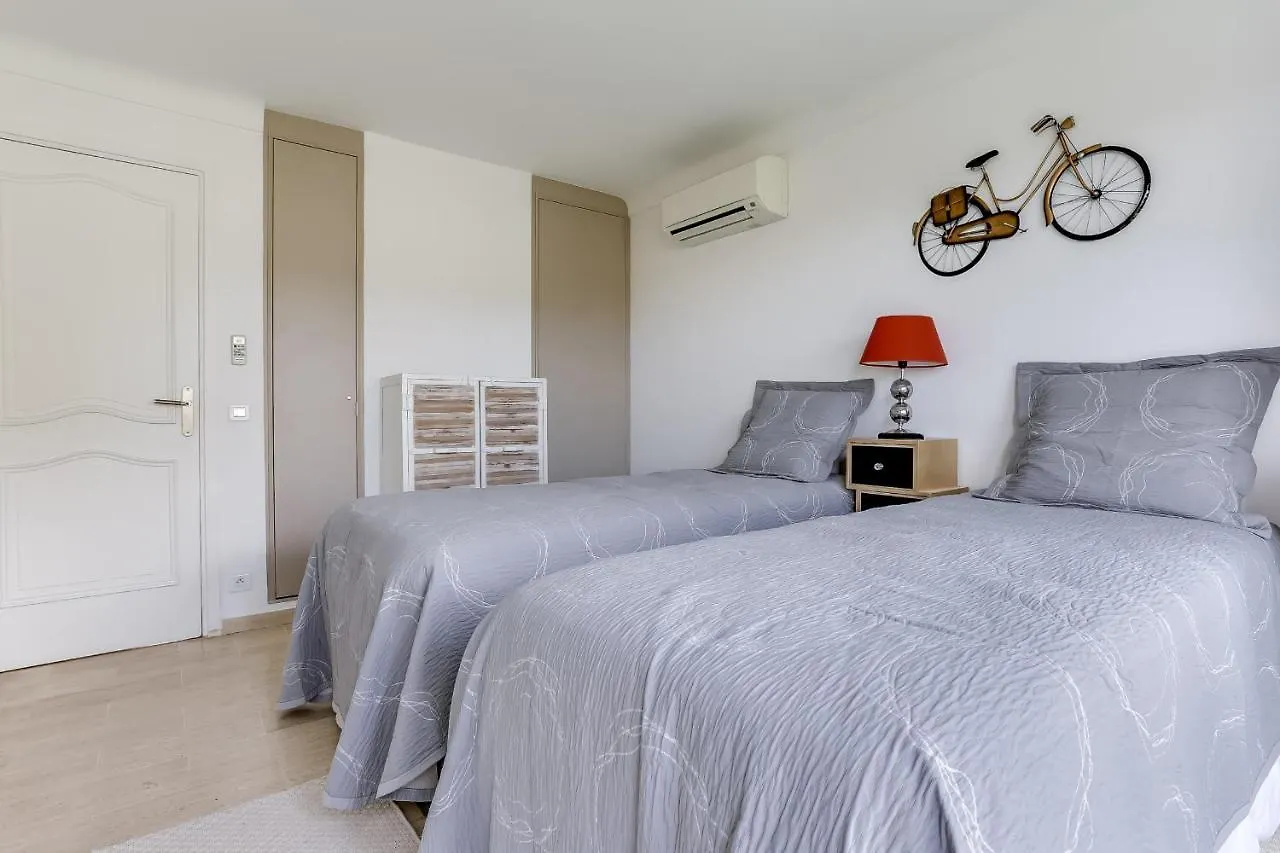 Immogroom - Apartment With Terrace - Ac - Parking Cannes France